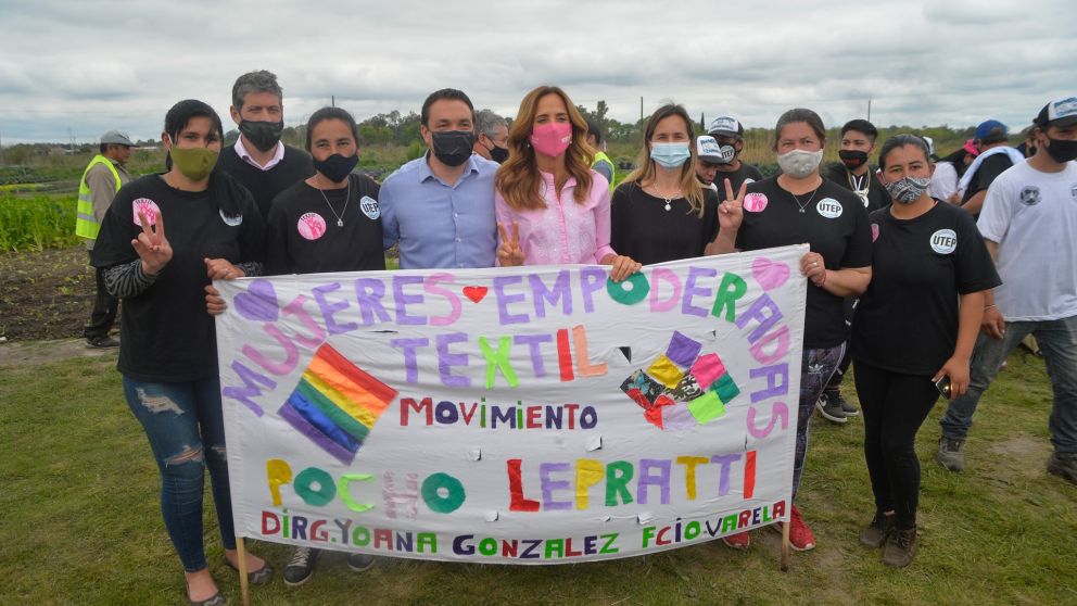 Tolosa Paz con Watson, recorrieron el predio del Movimiento “Pocho Lepratti”