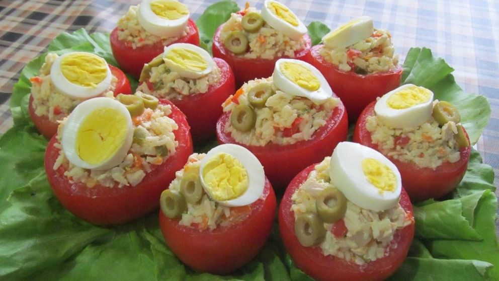 Los tomates rellenos no rankearon bien en Taste Atlas