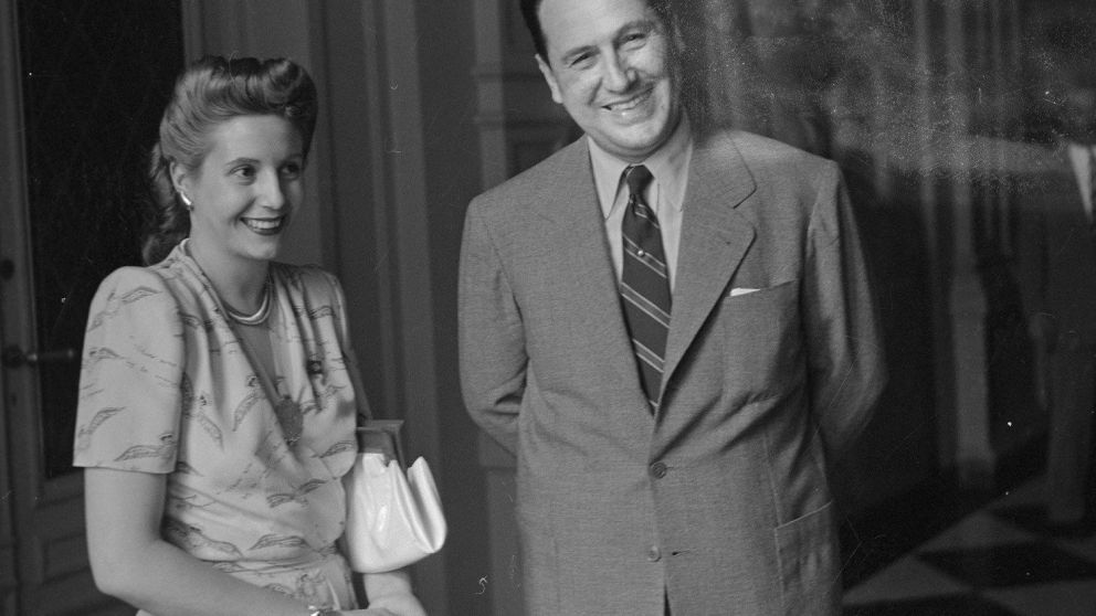 María Eva Duarte y Juan Domingo Perón