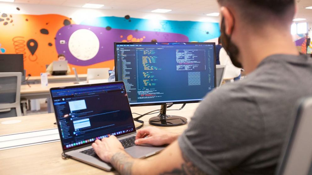 Buscan 600 talentos para desarrollar soluciones financieras digitales