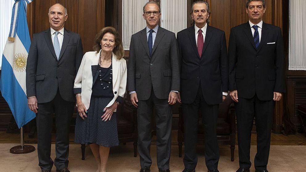 La Corte Suprema en su composición actual, antes de que Rosatti fuera nombrado presidente del cuerpo