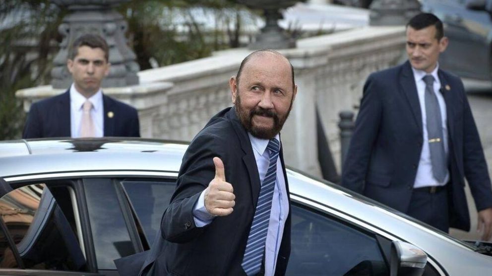 Gildo Insfrán anuncia aumentos de 10% para los estatales y 50% en las asignaciones familiares