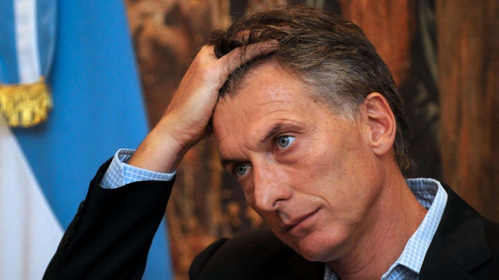 Mauricio Macri no puede salir del país