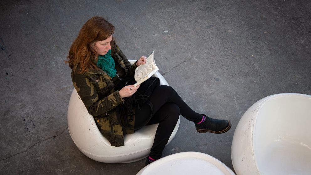 Un mes de fiesta para la lectura: ferias y festivales en modo híbrido