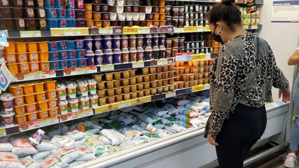 Alimentos fue el sector que más aumento en el mes