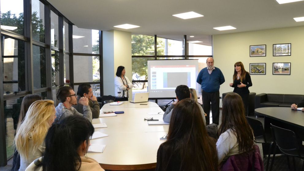 Jaime Perczyk se reuni� con el Consejo Interuniversitario Nacional