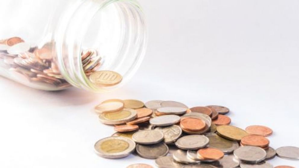 Pese a la turbulencia política, hubo ofertas por $214.000 millones