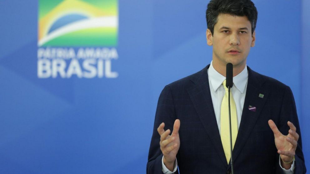 Montezano señaló que el impacto social y económico de la pandemia de covid-19 en el país es "muy intenso"