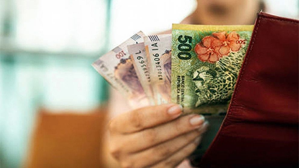Confirmaron el pago del extra de $12.000 para este mi�rcoles: �qui�nes lo cobran seg�n DNI?