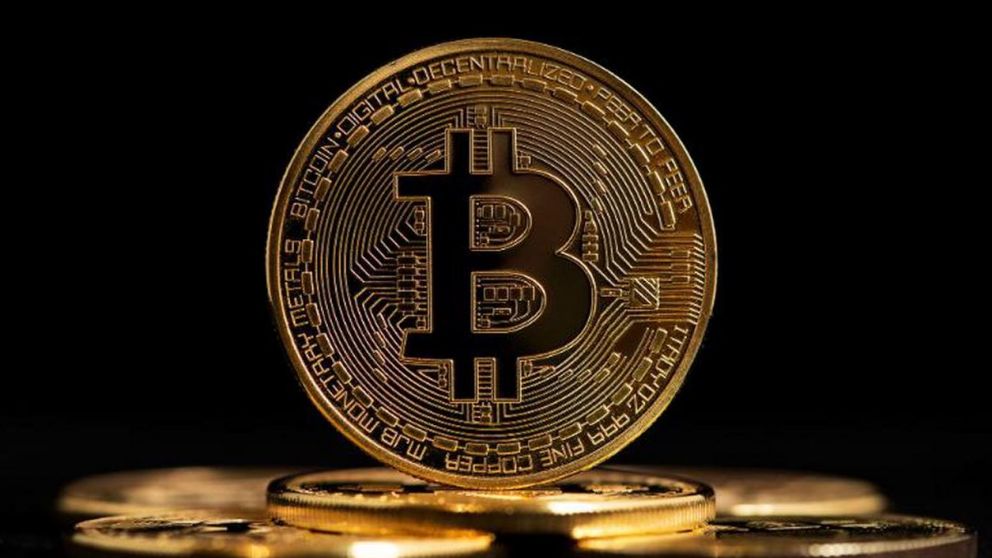 Hace diez años, cada Bitcoin valía poco más de 10 dólares. Hoy valen 47.000