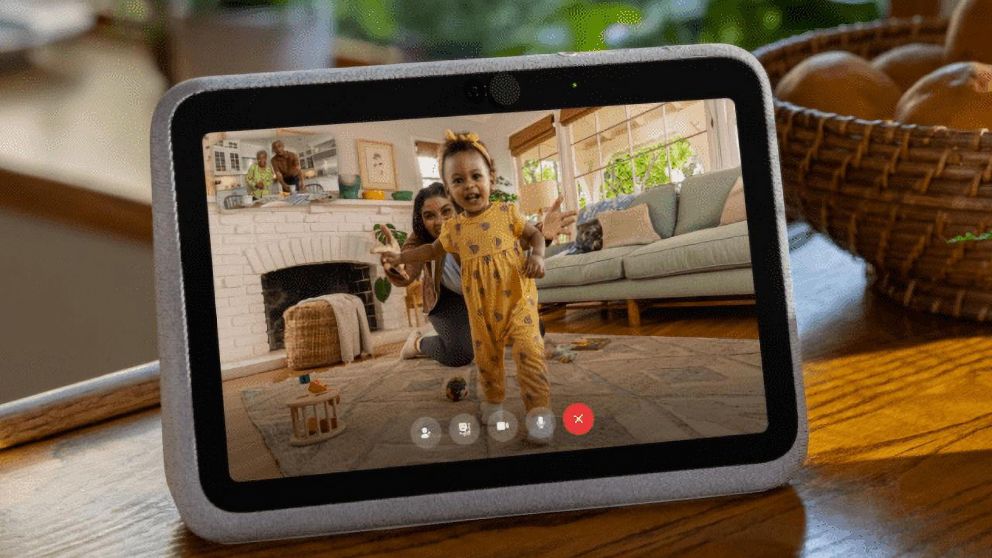 Facebook quiere llevar productos a los hogares que desplacen lo que fabrican sus competidores