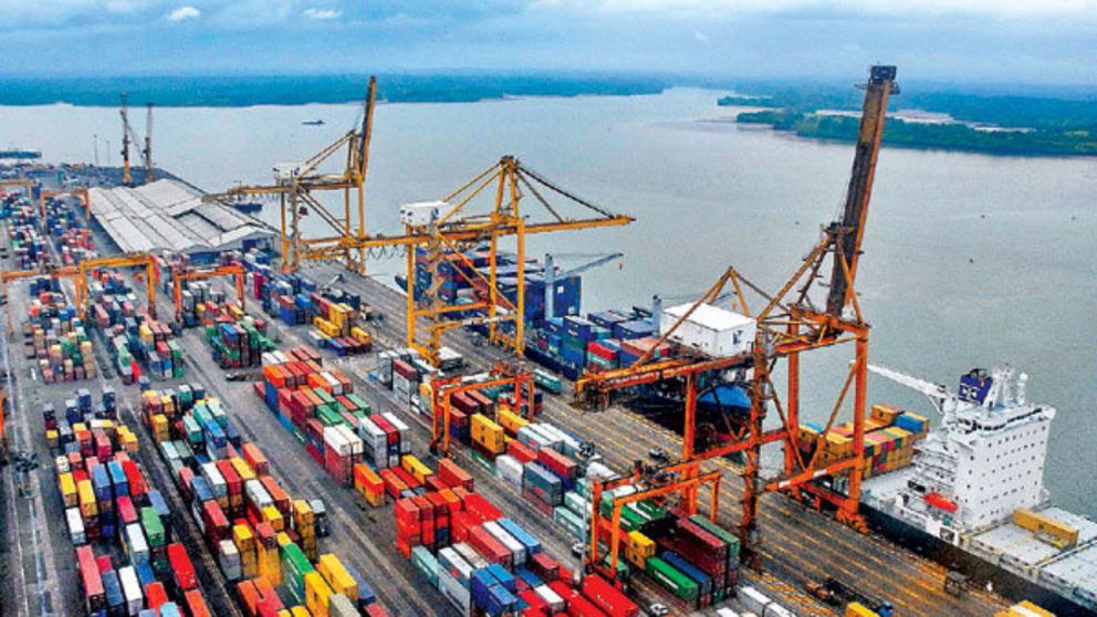 Se dispararon las importaciones en noviembre