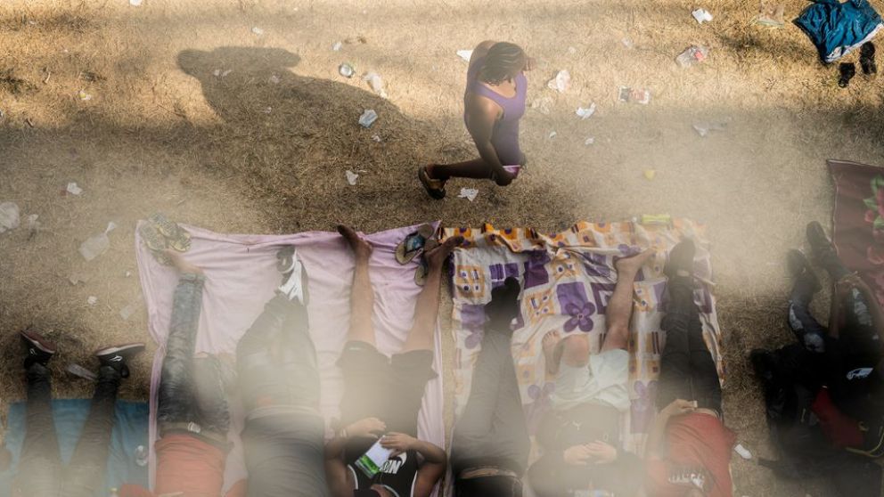 La mayoría son haitianos que escaparon de su país después de la escalada de violencia de junio