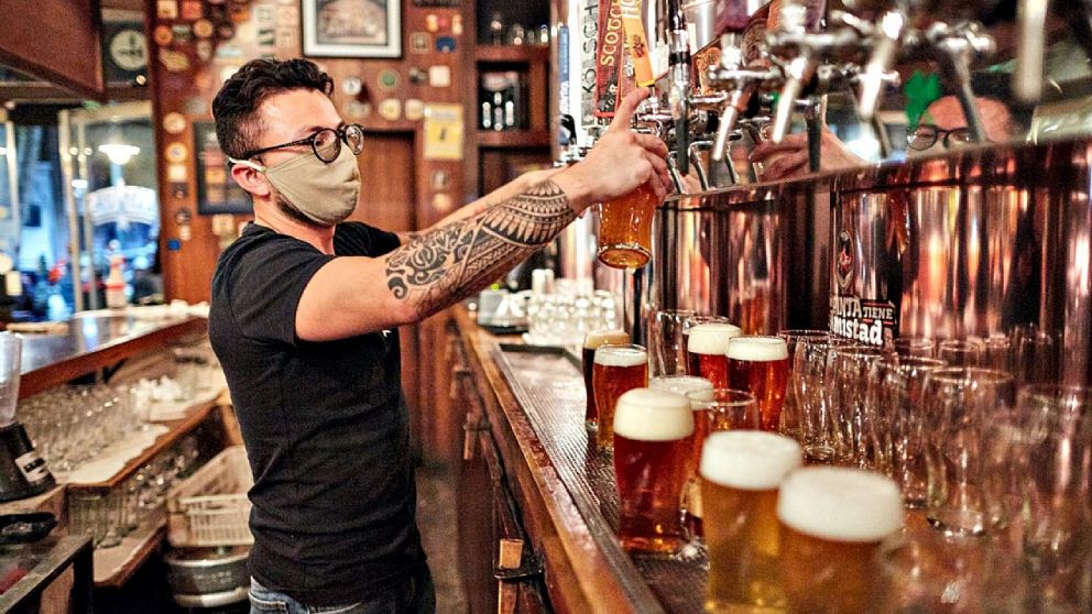 Hasta que hora se puede salir