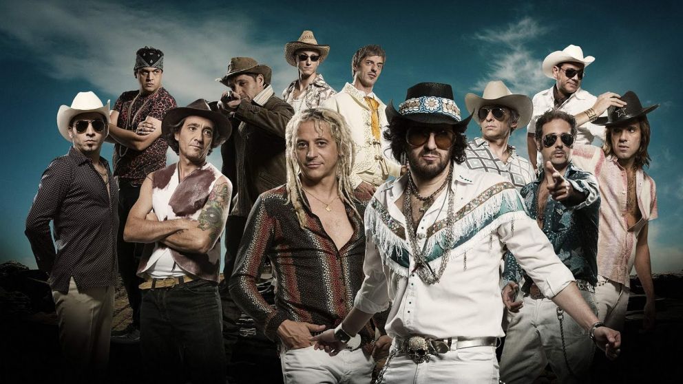 Los Auténticos Decadentes llenan Obras