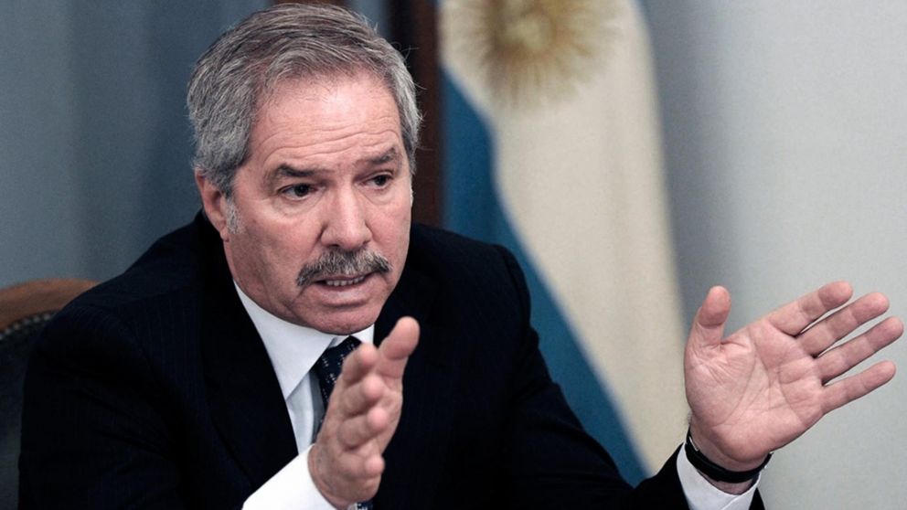 Solá viaja a México por la Celac