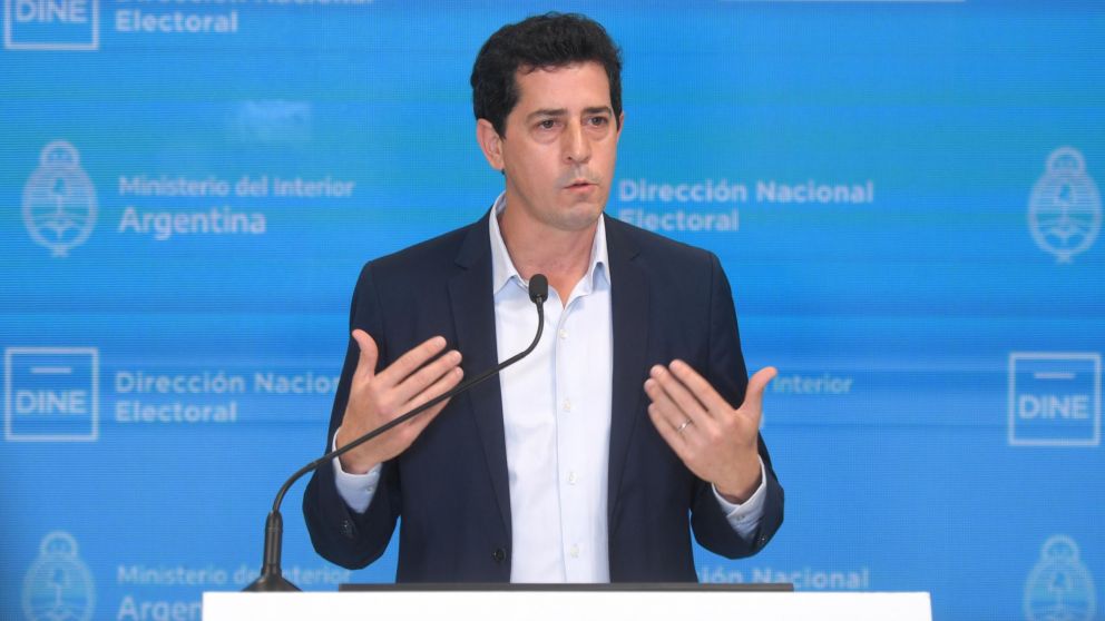 Wado de Pedro aseguró que cumple con "la necesidad de interpretar el veredicto" del electorado