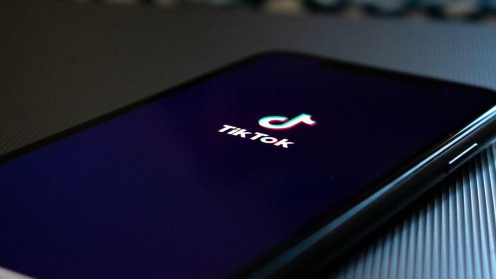 Investigan a TikTok por el uso de información de menores y posible filtración de datos a China