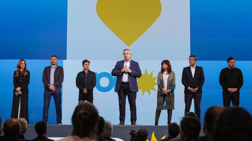 En el Frente de Todos salieron a pedir recambios en el Gabinete tras la derrota electoral