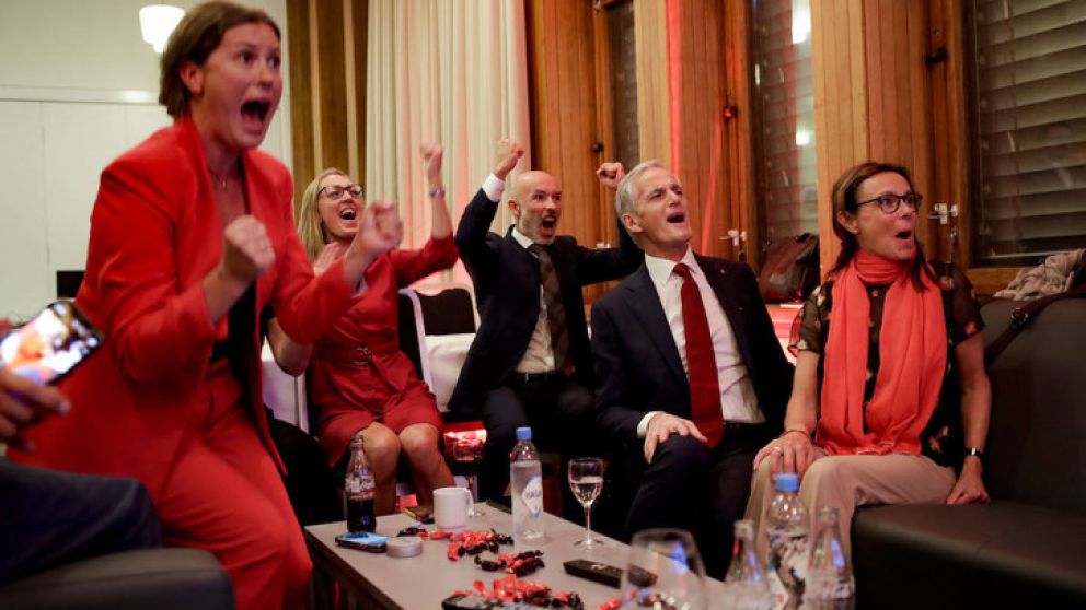 Los políticos de izquierda celebraron el triunfo