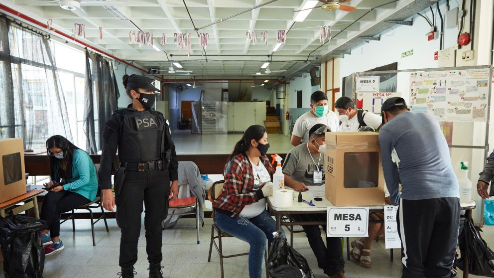 Elecciones 2021: ¿hasta dónde puede impactar en la elección la foto de Olivos?