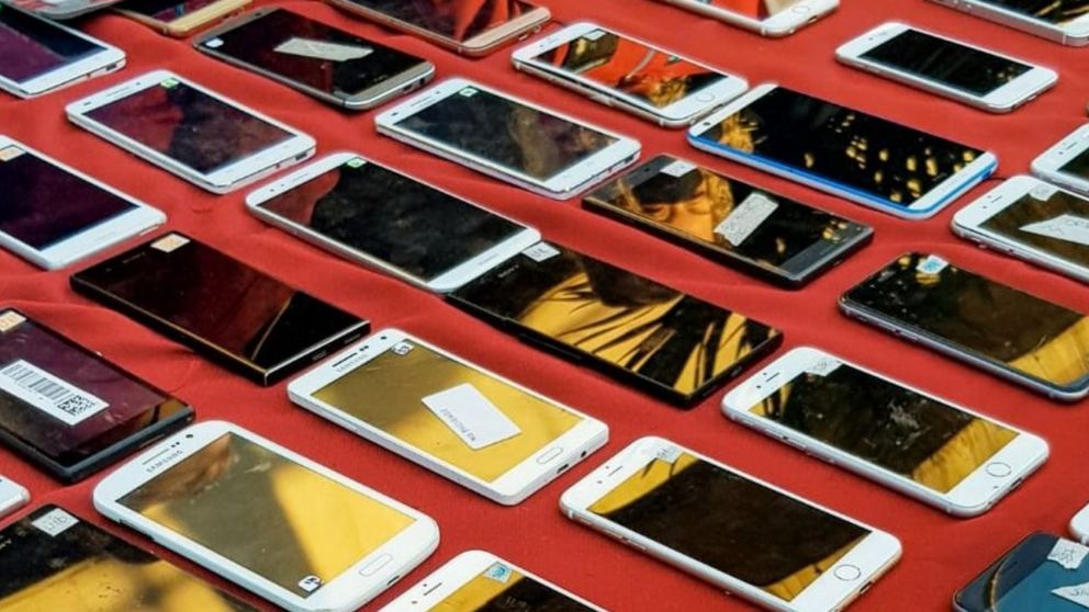 Los titulares deberán identificarlos con número de IMAI y solicitar un turno para el retiro del celular