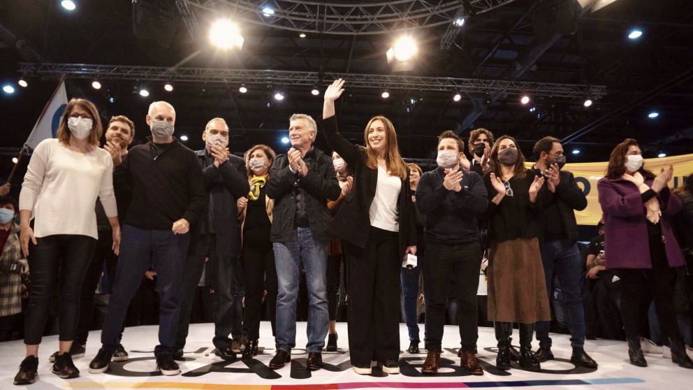 Cruces entre JxC y el oficialismo en el último tramo de la campaña por la planteo de eliminar las indemnizaciones