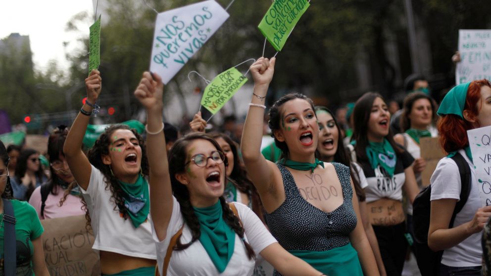 Muchas personas salieron a celebrar la despenalización del aborto en México