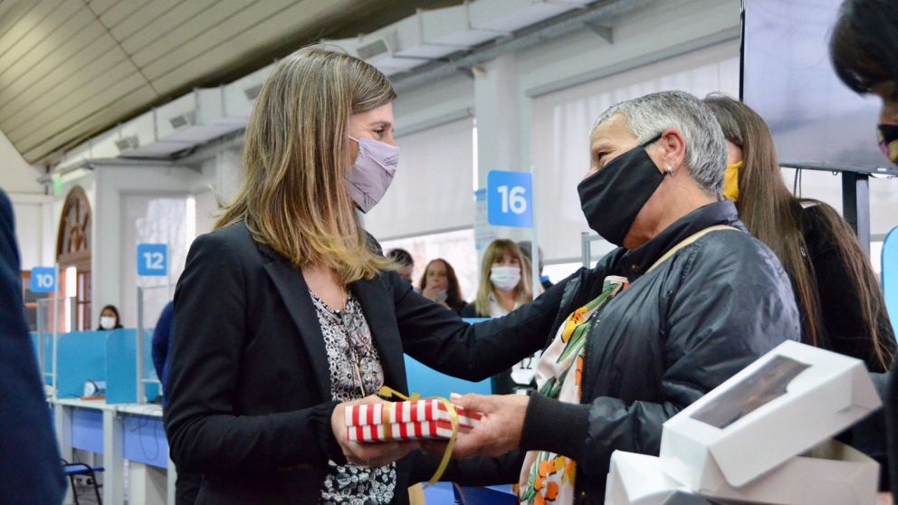 Fernanda Raverta recorrió la oficina de Anses en General Villegas