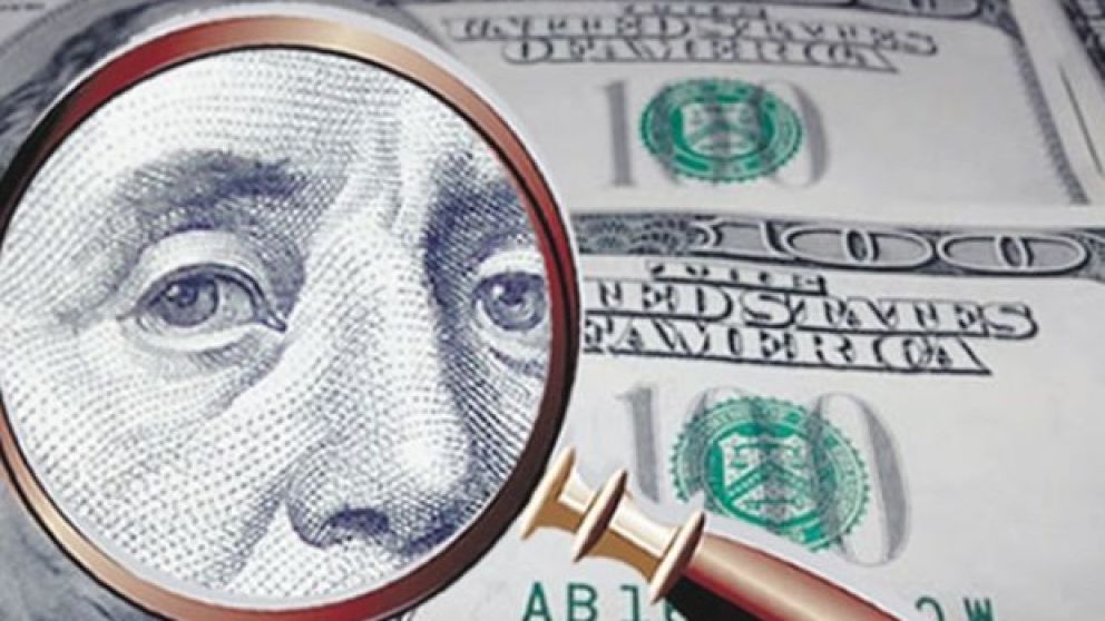 La presión sobre el dolar blue se traslada a futuros