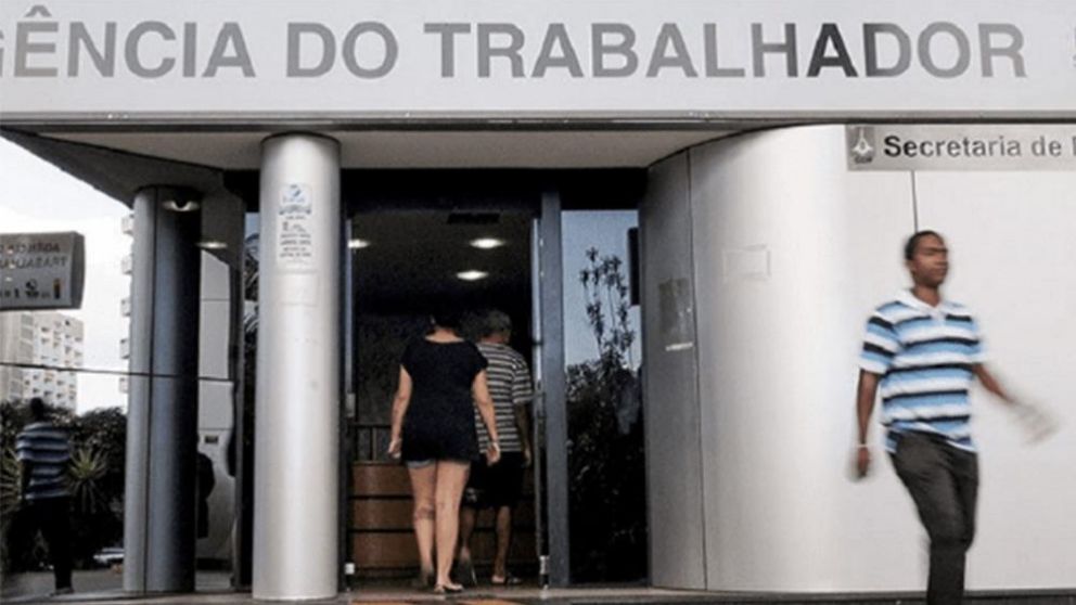 Unos 14,4 millones de personas buscaron empleo entre abril y junio, un crecimiento del 12,9% frente al mismo periodo de 2020