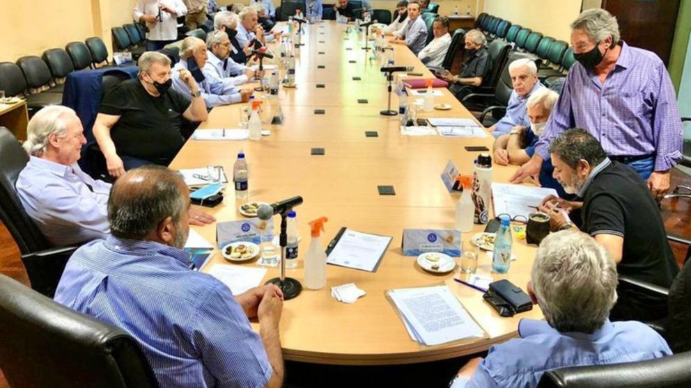 La reunión tendrá lugar tras el primer Congreso de la Producción y el Trabajo