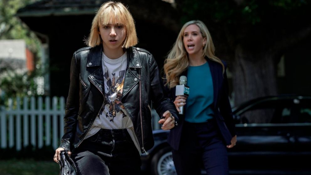 Pia tiene pocas horas para encontrar a su hermano. (Foto: Netflix)