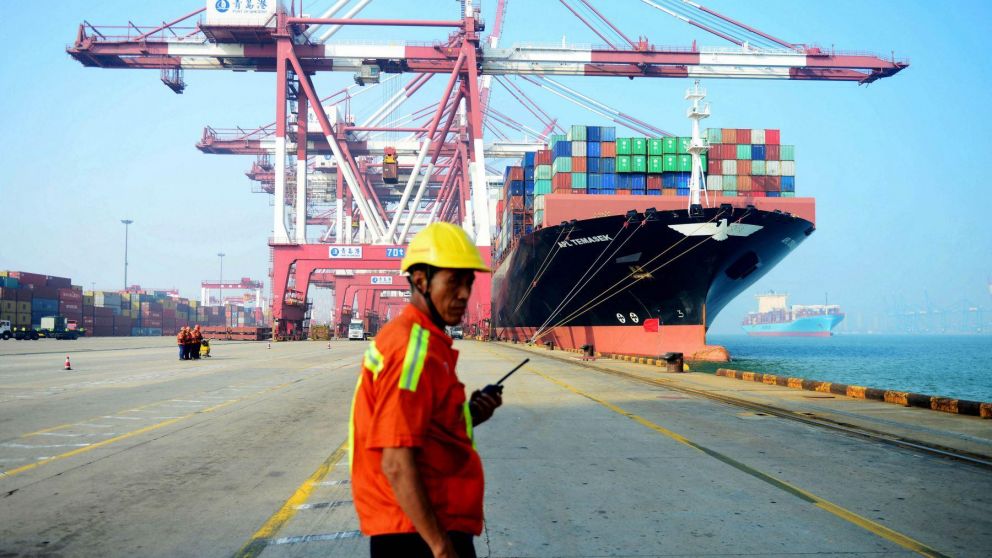 Solo en junio, las importaciones y exportaciones de China subieron 22% interanual