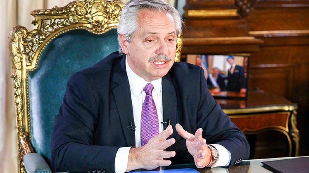 Tras una semana agitada, Fernández convocó a todo el Gabinete en la Rosada