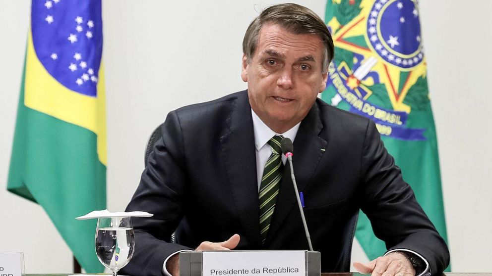 Bolsonaro redobla su ataque contra el poder judicial y pide juicio político a dos magistrados