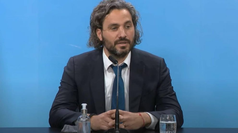 Cafiero acusó a la oposición de "generar escándalo" para "ocultar su plan económico"