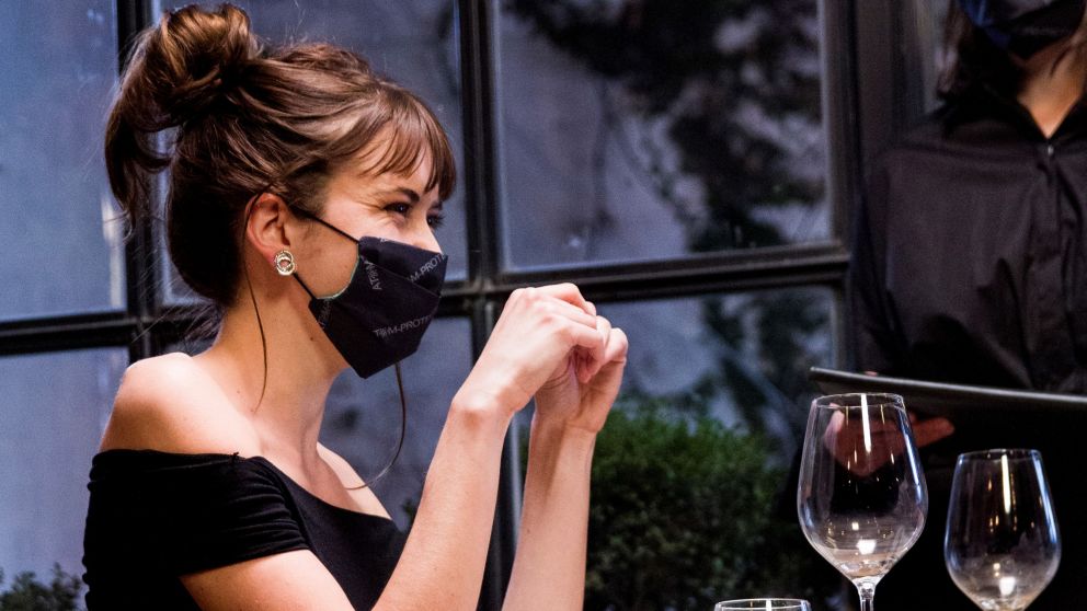 Los barbijos Atom Protect desarrollados por la Universidad de San Martín, la UBA y el CONICET