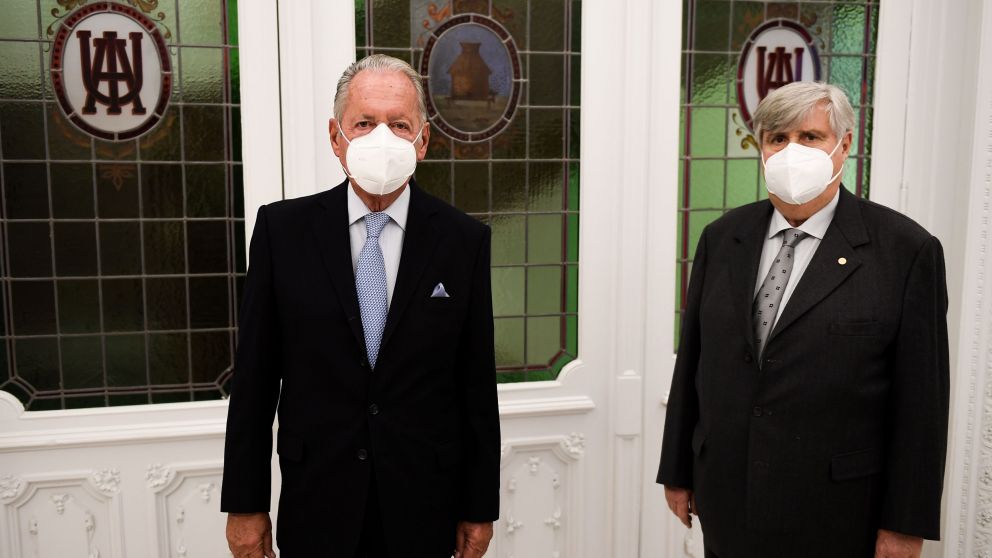 Funes de Rioja afirmó que la Junta Directiva respaldará el no pago de salarios en las fábricas para los no vacunados