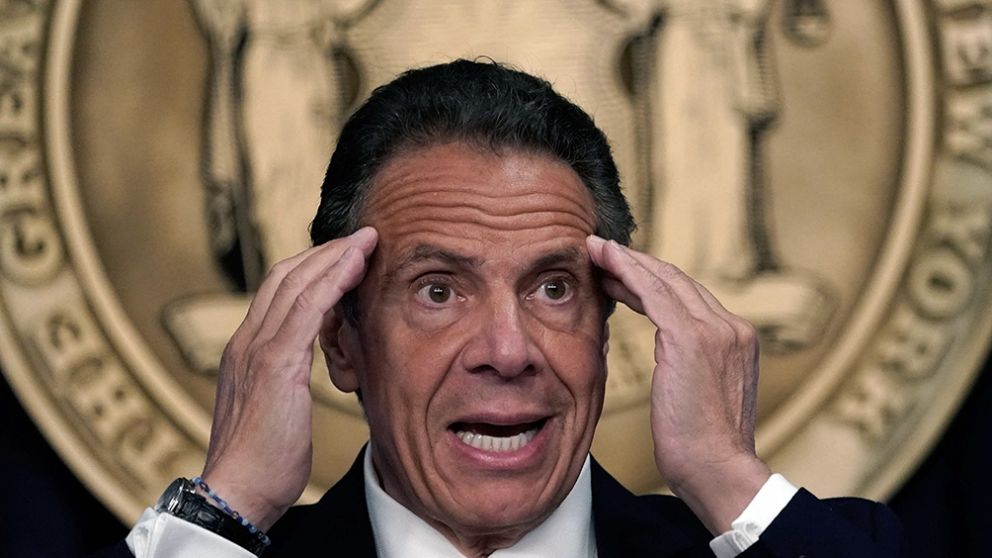 La presión sobre Cuomo había escalado de manera dramática desde la semana pasada, cuando la fiscal general de Nueva York presentó los resultados de una investigación que concluyó que Cuomo acosó sexualmente a 11 mujeres.