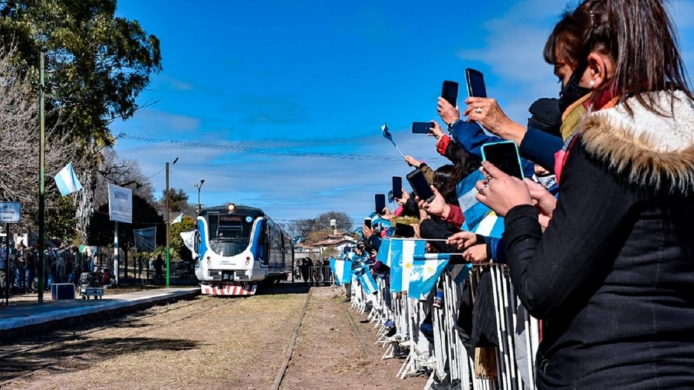 Tren de las Sierras llegó a Valle Hermoso después de 24 años
