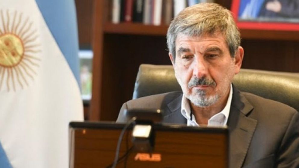 Salvarezza: "Estamos superando el 78% de aquellas personas vacunables. De 32 millones ya tenemos 26 millones con una dosis"
