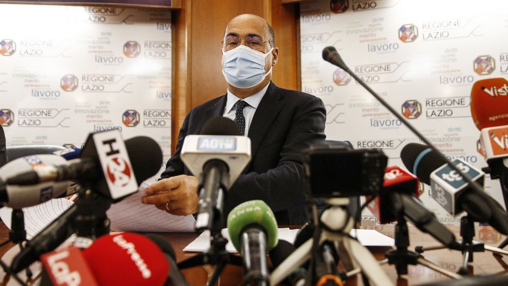 Zingaretti, gobernador de la región, dijo que los ataques aún se estaban produciendo