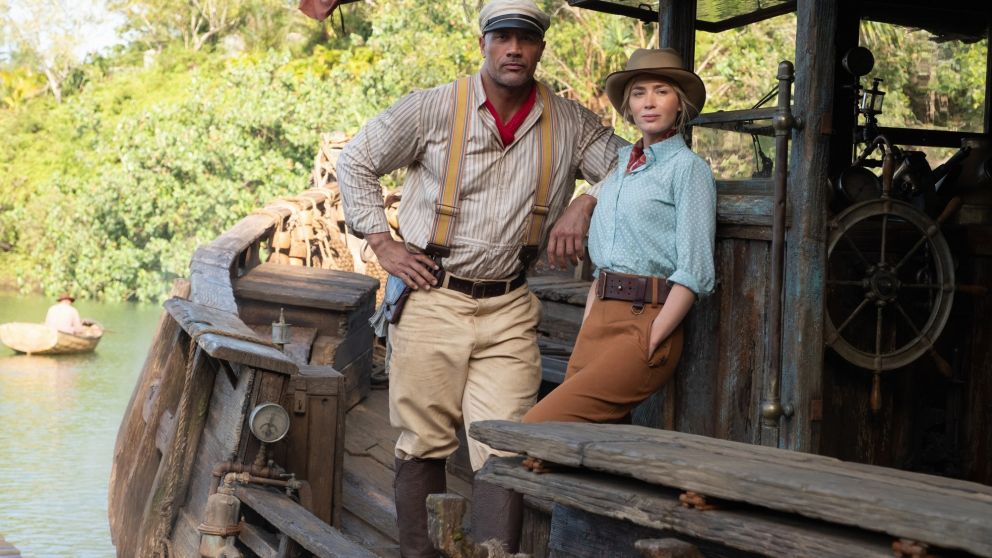 Dwayne Johnson y Emily Blunt en Jungle Cruise