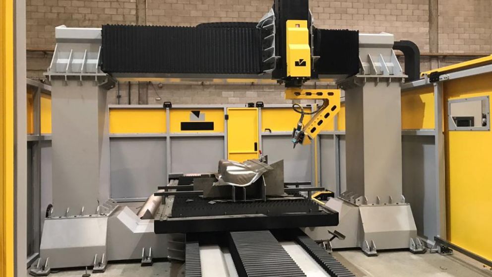 Las máquinas de corte láser a gran escala fueron incluidas en las LNA