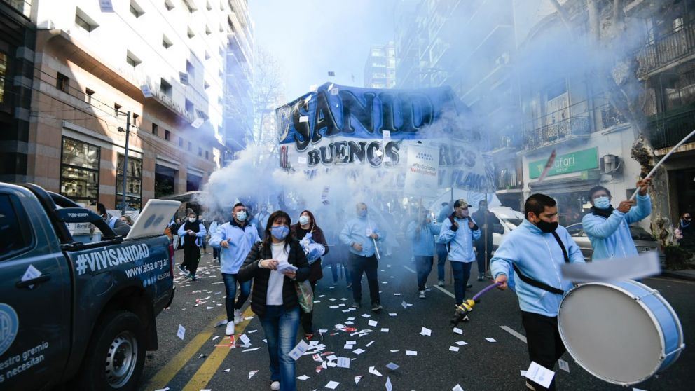 "Y al final hay recompensa", broche para la pulseada de los trabajadores de Salud en conflicto paritario