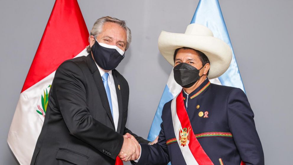 En Per�, Alberto fue recibido por Castillo y mantuvo reuniones con sus pares de Ecuador y Colombia 