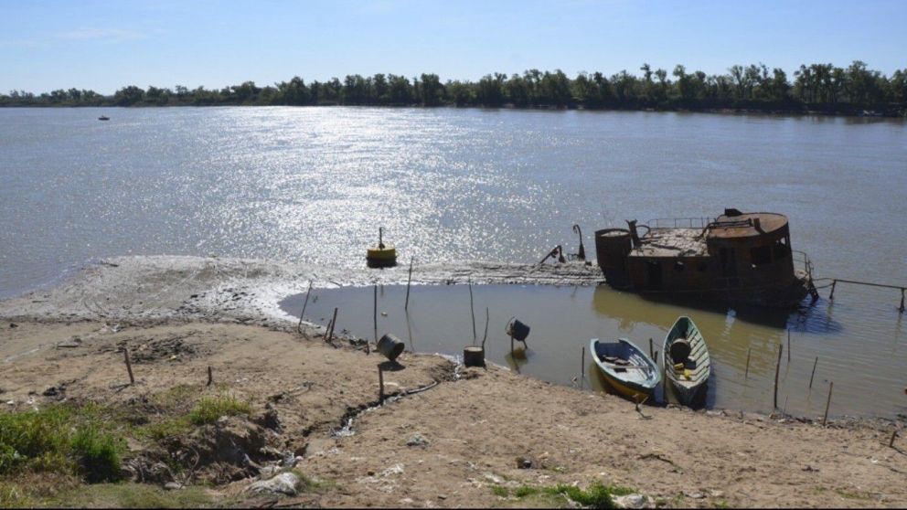 La bajante del Río Paraná es la más importante registrada en el país desde hace 77 años