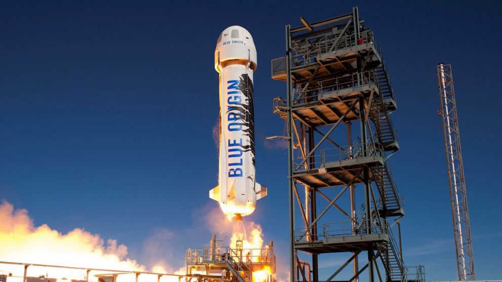 Jeff Bezos viaja al espacio con Blue Origin