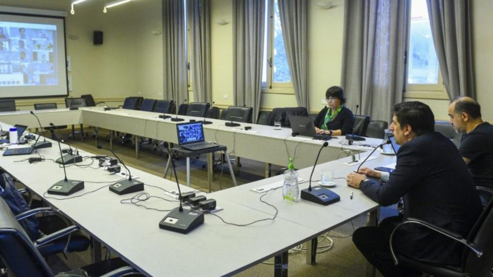 La reunión con el Consejo Federal de Educación comenzó a las 11